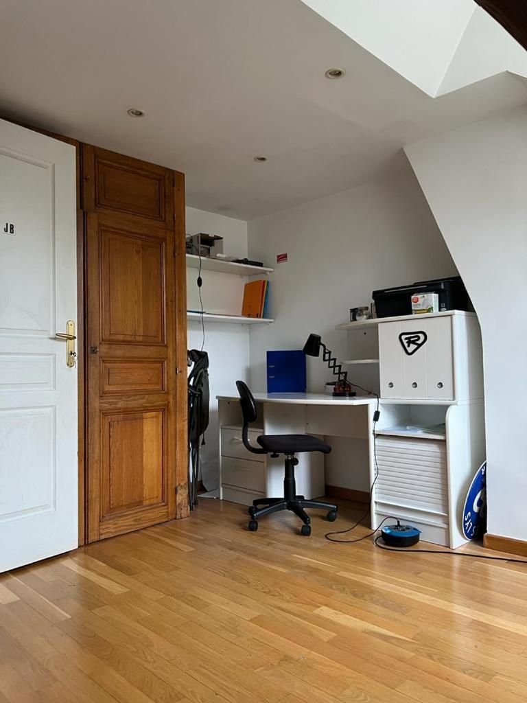 Chambre D'Hote Versailles Exterior foto